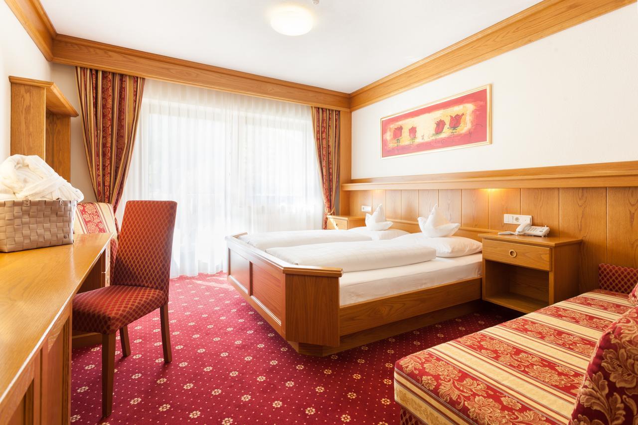Hotel Kronblick Chienes Luaran gambar